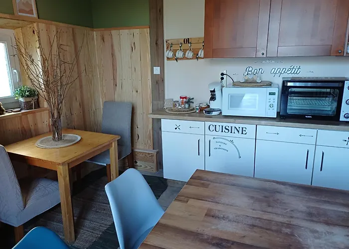 L'etoile Du Matin לינה וארוחת בוקר